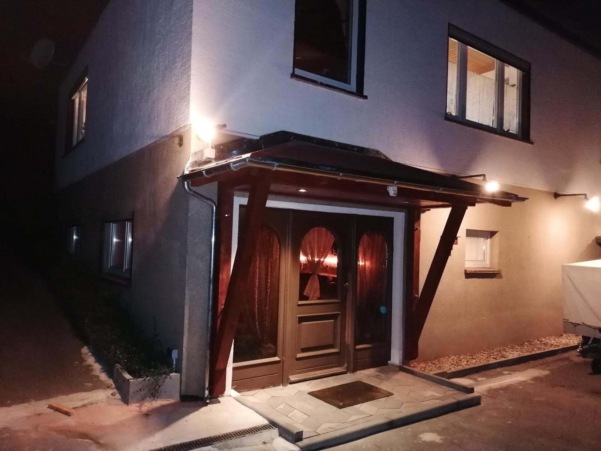 Haus Am Waldrand Daire Freital Dış mekan fotoğraf